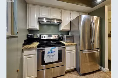 10276 SW Trapper Ter, Beaverton, OR 97008 - Photo 8