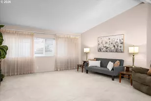 4055 Royal Ave, Eugene, OR 97402 - Photo 6