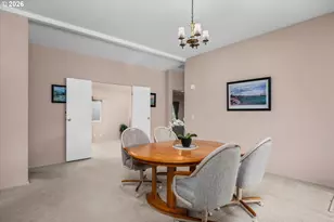 4055 Royal Ave, Eugene, OR 97402 - Photo 10