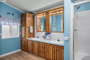 4055 Royal Ave, Eugene, OR 97402 - Photo 18