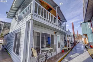 23508 NW St Helens Rd, Portland, OR 97231 - Photo 18