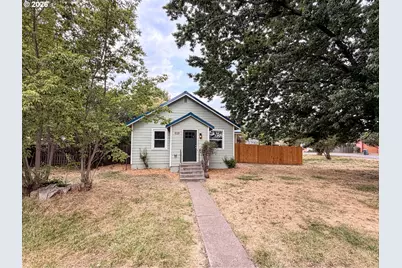 625 Baltimore St, Elgin, OR 97827 - Photo 2