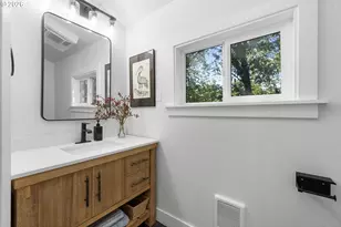 2226 SW Iowa St, Portland, OR 97239 - Photo 22