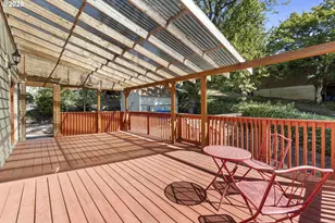 2226 SW Iowa St, Portland, OR 97239 - Photo 18