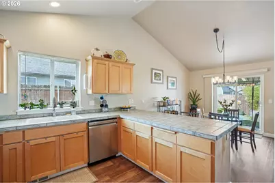 312 Trout St, Molalla, OR 97038 - Photo 14