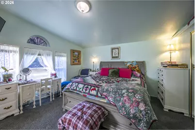 9580 N Fork Siuslaw Rd, Florence, OR 97439 - Photo 38