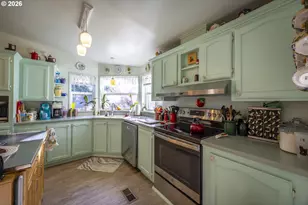 9580 N Fork Siuslaw Rd, Florence, OR 97439 - Photo 22