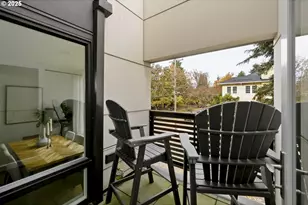 1102 NE Tillamook St, Portland, OR 97212 - Photo 20