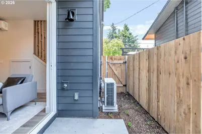 2389 SE 45th Ave, Portland, OR 97215 - Photo 14