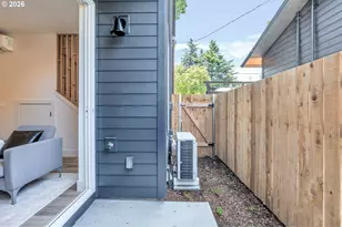 2389 SE 45th Ave, Portland, OR 97215 - Photo 14