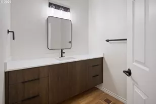 1140 SW Fairfax Pl, Portland, OR 97225 - Photo 38