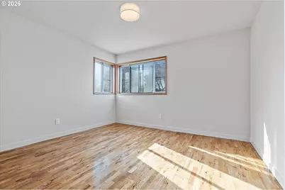 6516 N Knowles Ave, Portland, OR 97217 - Photo 14