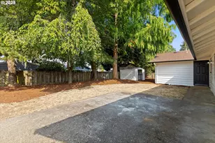 6114 NW Cherry St, Vancouver, WA 98663 - Photo 38