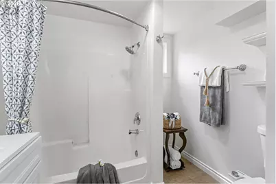 4810 SE Hull Ave, Milwaukie, OR 97267 - Photo 20