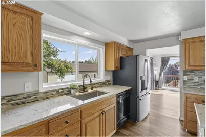 17810 NE 47th Ave, Vancouver, WA 98686 - Photo 14