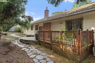 4586 Constitution Ave SE, Salem, OR 97302 - Photo 40