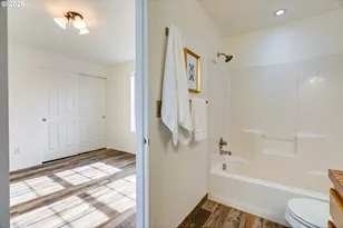 8029 SE Tolman St, Portland, OR 97206 - Photo 32