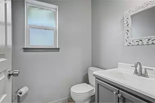 5265 SE 9th Ct, Salem, OR 97306 - Photo 12