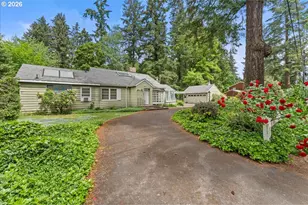 5335 SW Madrona St, Lake Oswego, OR 97035 - Photo 1