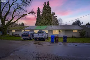 810 Yale Ave, Gladstone, OR 97027 - Photo 2