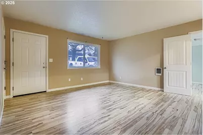 810 Yale Ave, Gladstone, OR 97027 - Photo 10