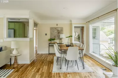 10227 N Macrum Ave, Portland, OR 97203 - Photo 10