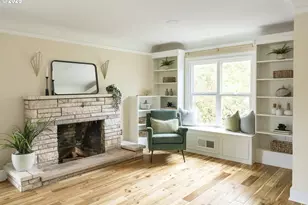 10227 N Macrum Ave, Portland, OR 97203 - Photo 2