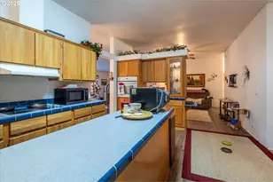 69664 McFarland Rd, North Bend, OR 97459 - Photo 18