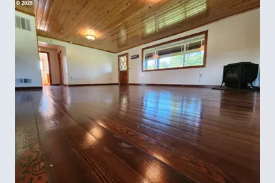 92920 Cape Blanco Rd, Sixes, OR 97476 - Photo 6