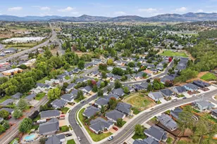 948 Black Wolf Ln, Eagle Point, OR 97524 - Photo 40
