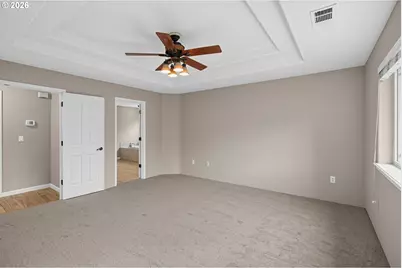 948 Black Wolf Ln, Eagle Point, OR 97524 - Photo 20