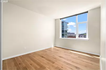 1900 S River Dr, Portland, OR 97201 - Photo 18