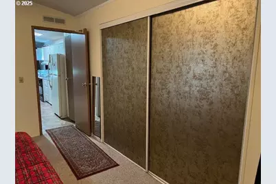 1200 E Central Ave #128, Sutherlin, OR 97479 - Photo 14