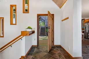 3360 SW Fairmount Blvd, Portland, OR 97239 - Photo 4