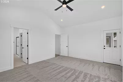 2842 NE Justus Ave #29, Estacada, OR 97023 - Photo 18