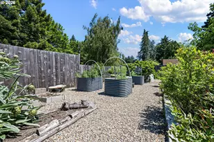 341 Hardy Ave, Eugene, OR 97404 - Photo 44