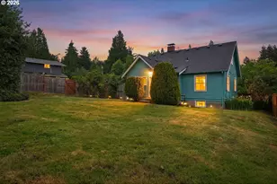 1235 SW Cheltenham St, Portland, OR 97239 - Photo 4