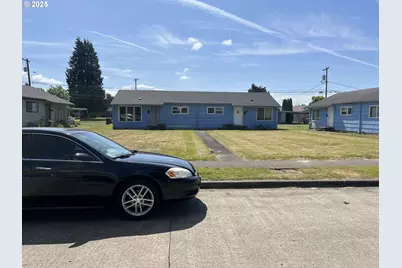 278 Colorado St, Longview, WA 98632 - Photo 1