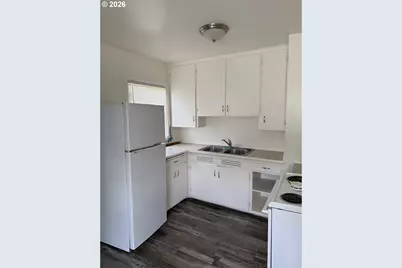 278 Colorado St, Longview, WA 98632 - Photo 4