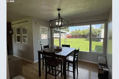 795 W Old Melrose Rd, Roseburg, OR 97471 - Photo 16