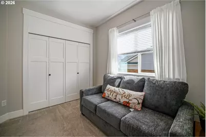 469 NW Crater Lake Dr, Dallas, OR 97338 - Photo 14