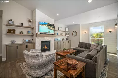 469 NW Crater Lake Dr, Dallas, OR 97338 - Photo 18