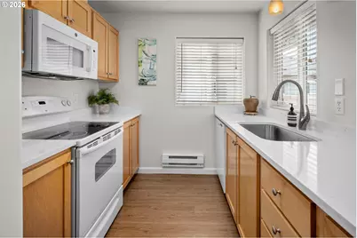 15040 SW Mallard Dr #203, Beaverton, OR 97007 - Photo 16