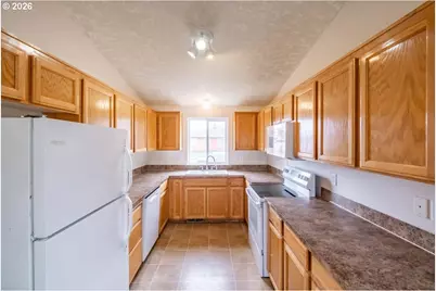 1525 Park Ave NE, Salem, OR 97301 - Photo 12