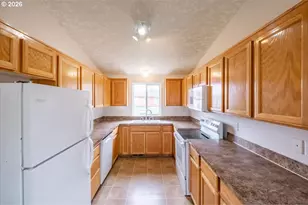 1525 Park Ave NE, Salem, OR 97301 - Photo 12