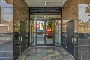1620 NE Broadway St, Portland, OR 97232 - Photo 2