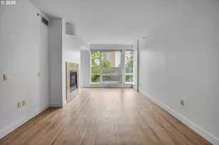 1620 NE Broadway St, Portland, OR 97232 - Photo 12