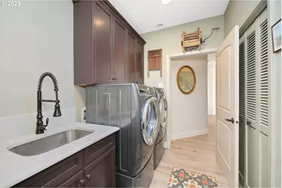 160 SW 59th St, South Beach, OR 97366 - Photo 10