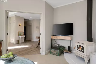 160 SW 59th St, South Beach, OR 97366 - Photo 6