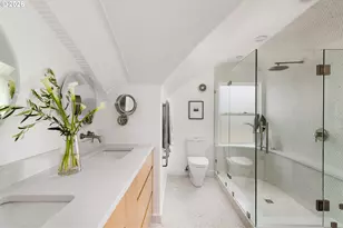 6221 SE Ash St, Portland, OR 97215 - Photo 20